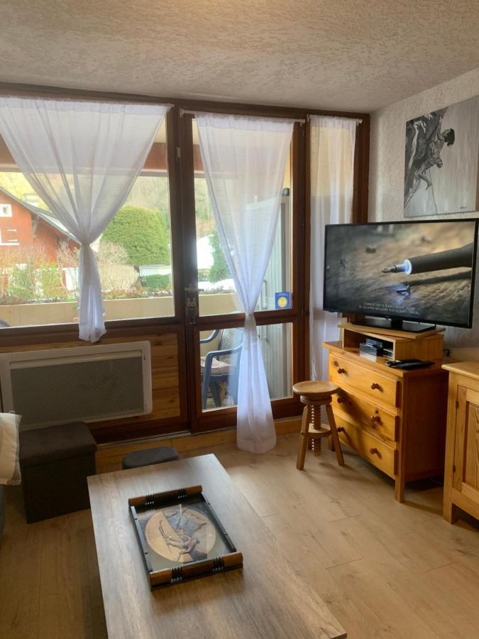 Appartement Vue Montagne Avec Wifi サン・ラリー・スラン エクステリア 写真