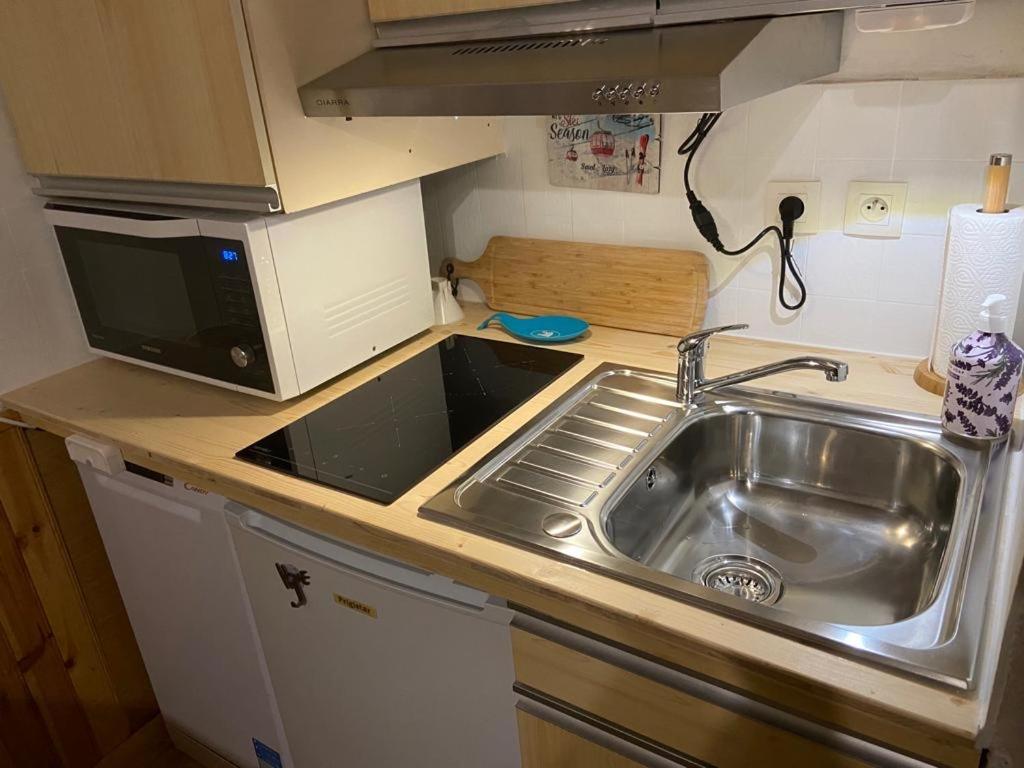 Appartement Vue Montagne Avec Wifi サン・ラリー・スラン エクステリア 写真